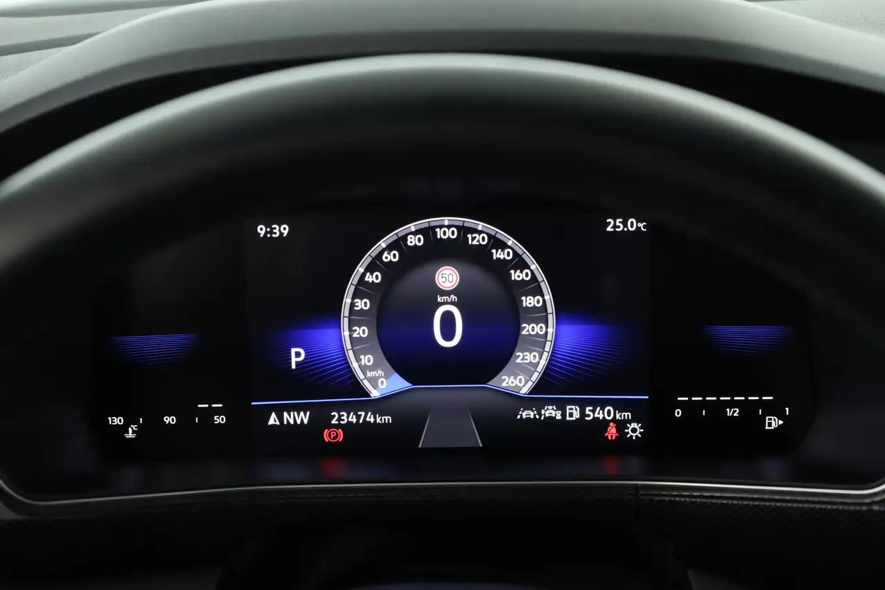 Volkswagen T-Cross 1.0 TSI DSG R-Line IQ.LIGHT Navi ACC Kam — Galerie du véhicule 18
