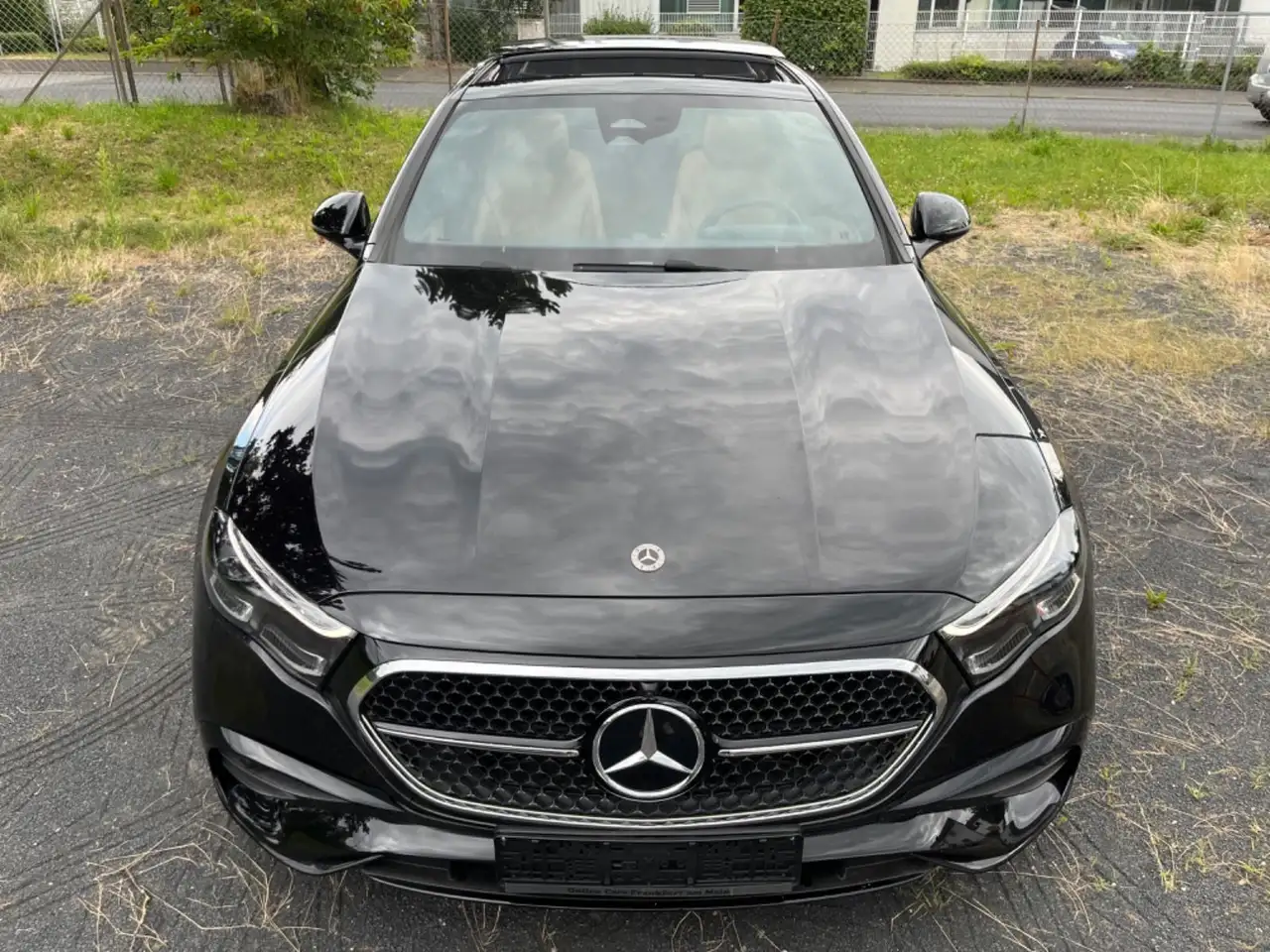 Mercedes-Benz E 200 E200 *AMG*Pano*Memory*Superscreen*Head-Up*Night* — Vehicle gallery 25