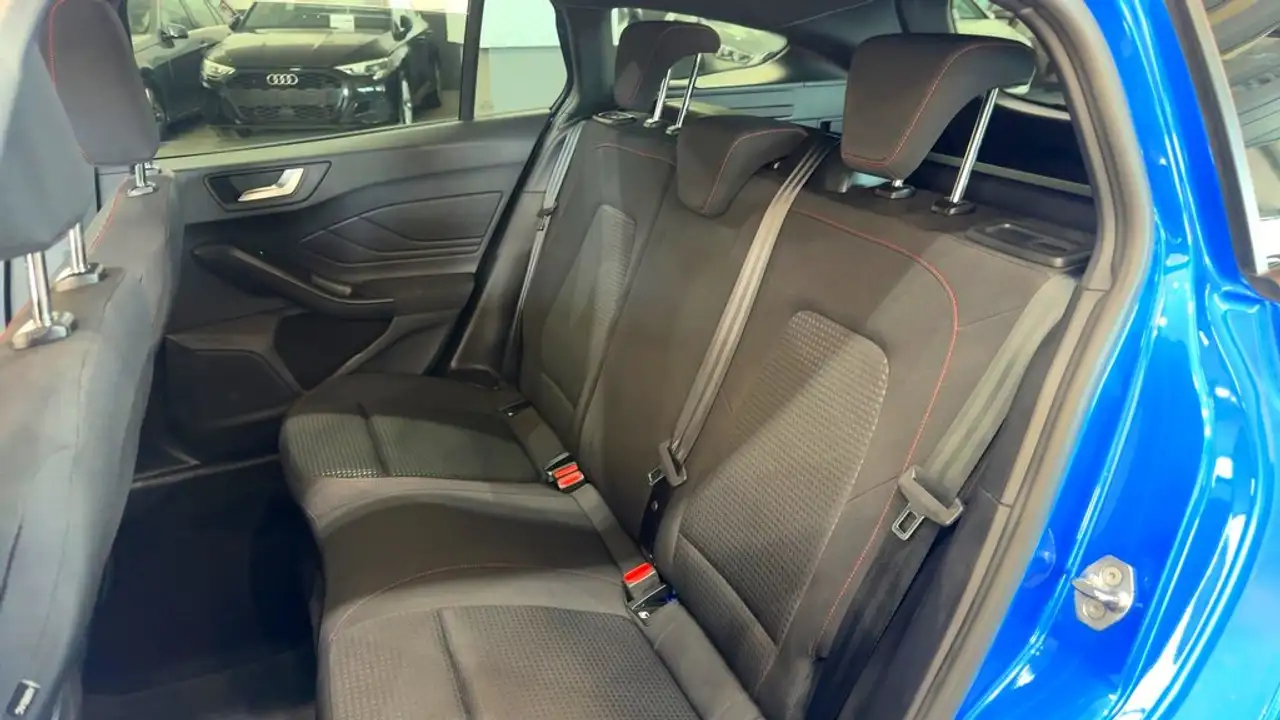 Ford Focus STLine 1.0T EcoBoost mHEV 92kW 125CV — Galería del vehículo 10