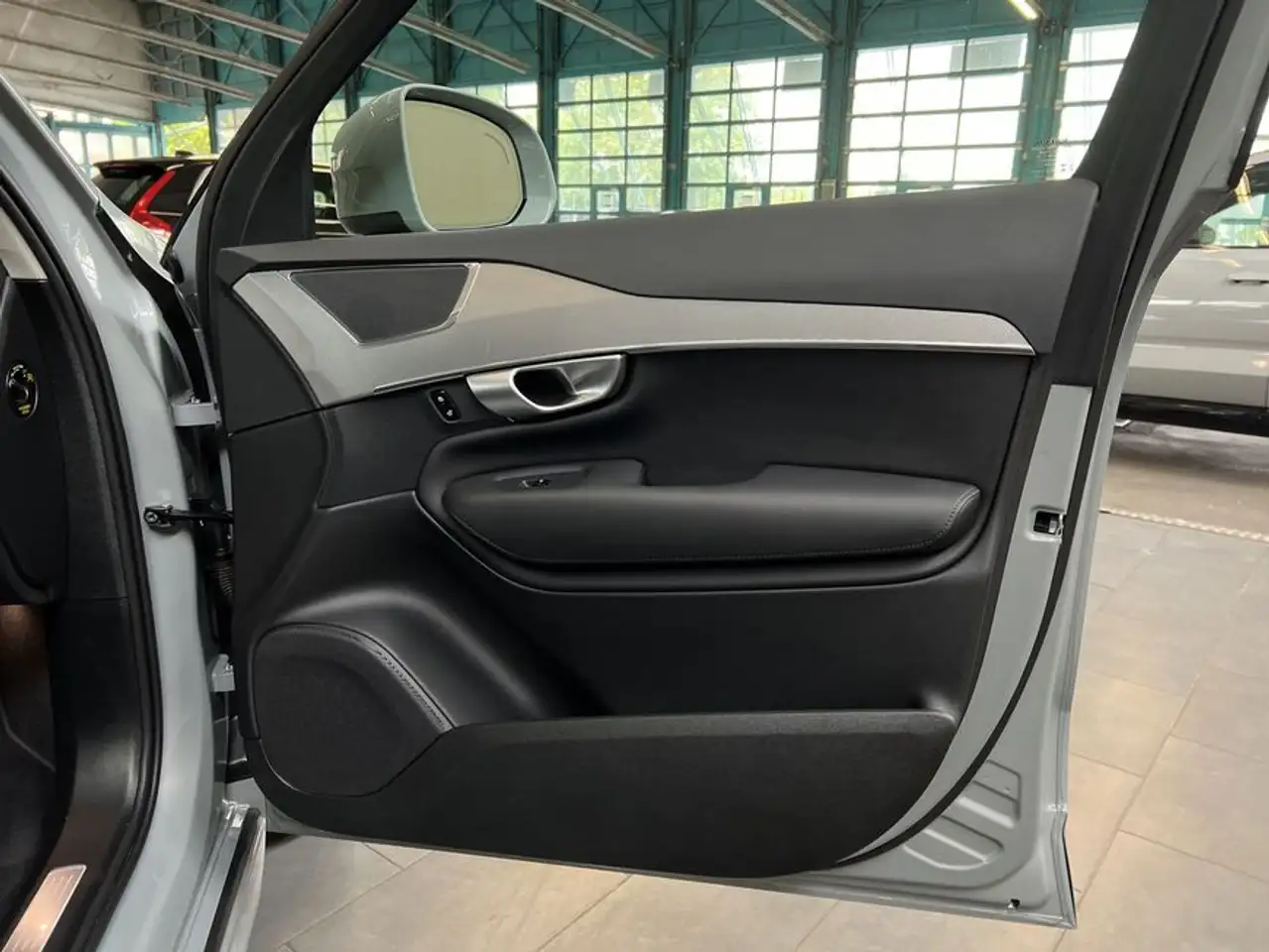 Volvo XC90 XC90 B5 AWD Aut 7S Leder Maps LED Licht-Paket Pilo — معرض صور السيارة 20