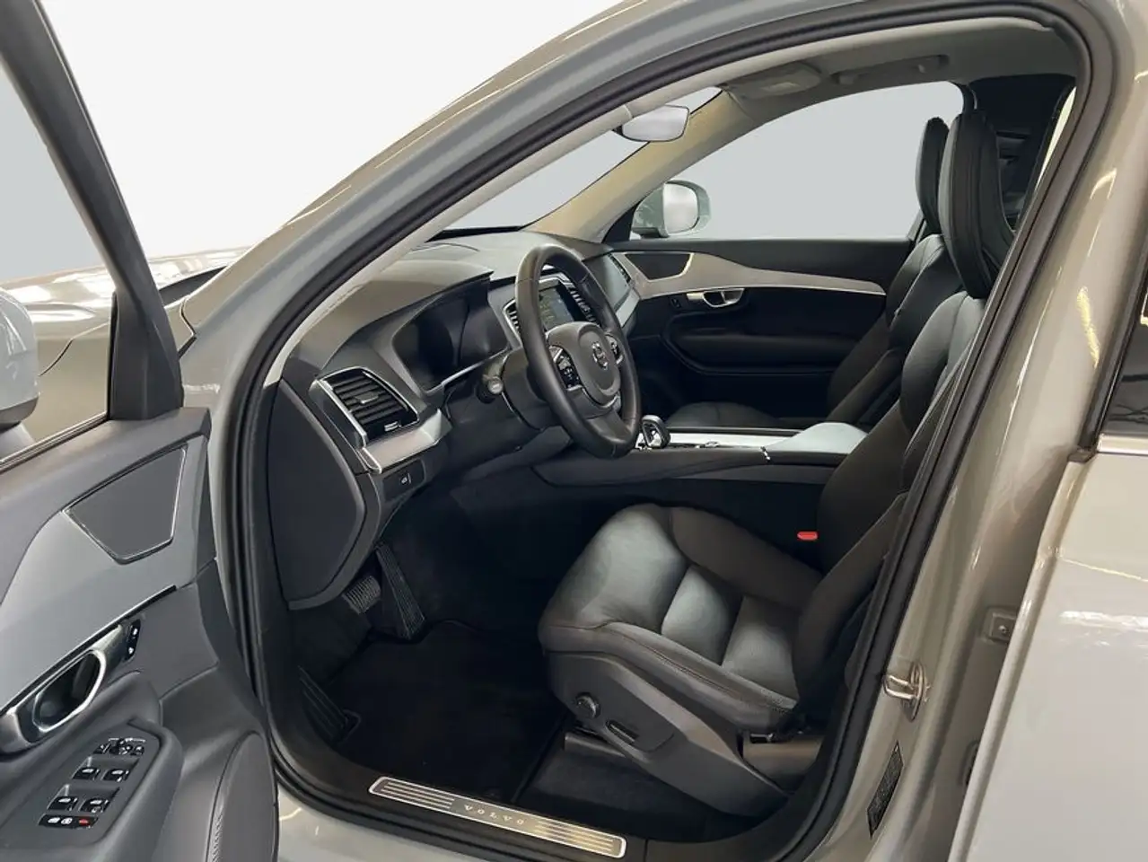 Volvo XC90 XC90 B5 AWD Aut 7S Leder Maps LED Licht-Paket Pilo — معرض صور السيارة 9