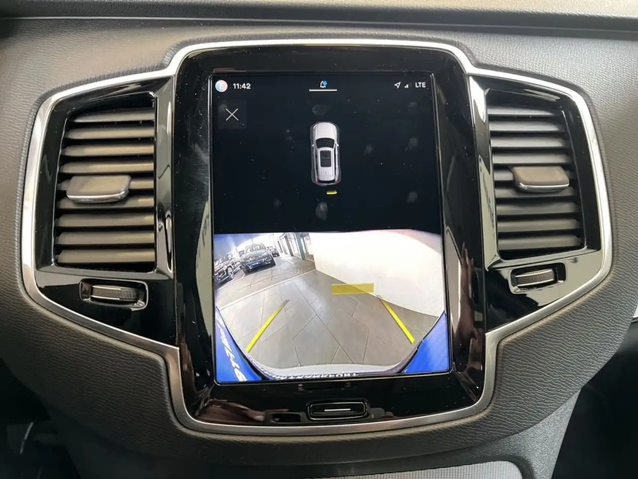 Volvo XC90 XC90 B5 AWD Aut 7S Leder Maps LED Licht-Paket Pilo — معرض صور السيارة 25
