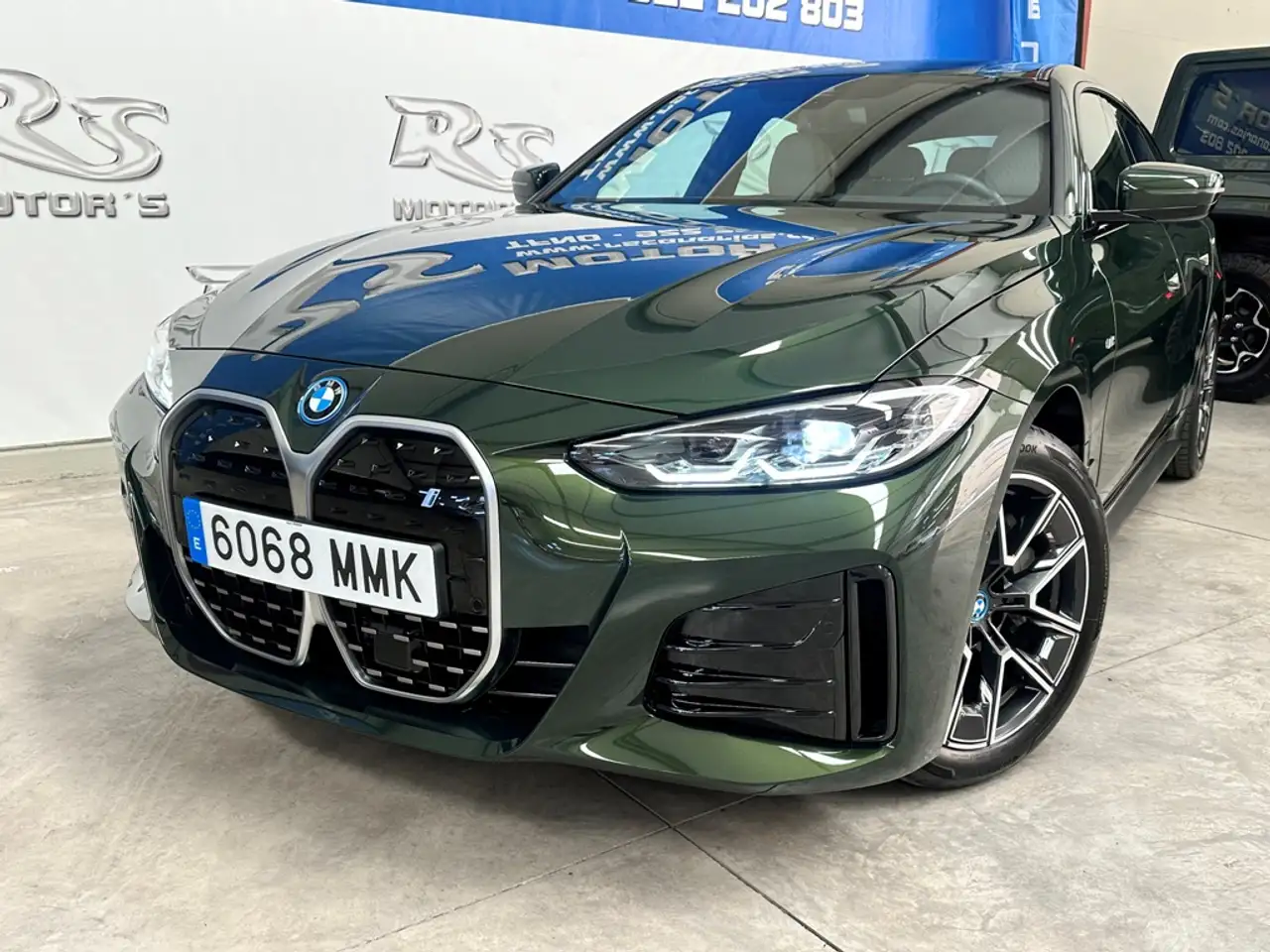 BMW i4 eDrive40 M Sport Pro — معرض صور السيارة 4
