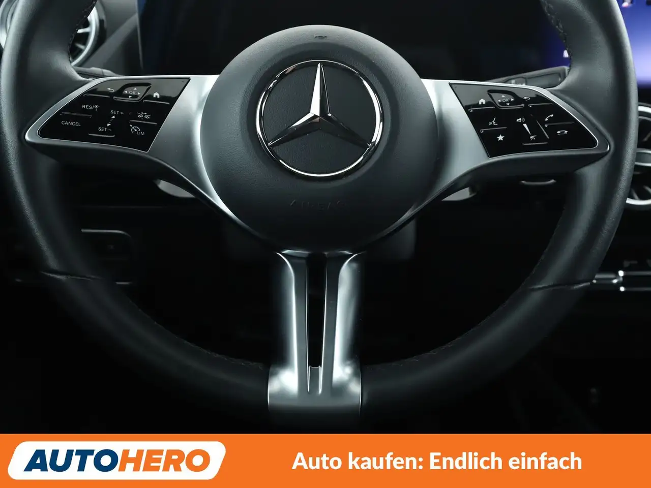 Mercedes-Benz EQA 350 4Matic Progressive Aut.*LED*NAVI*TEMPO*CAM*PDC — Galería del vehículo 19