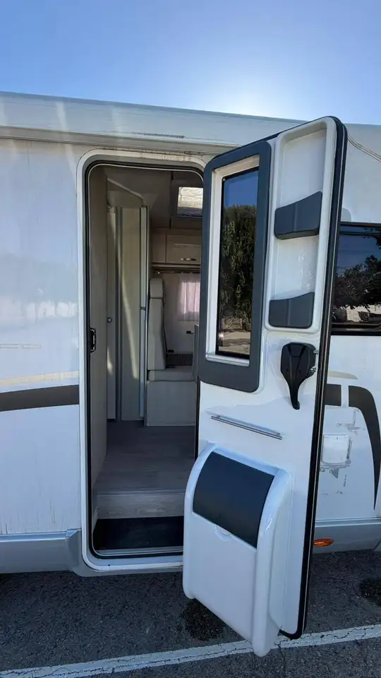 Fiat Ducato Ducato Furgón 2.8TD Largo Sin P. Lat. — Vehicle gallery 5