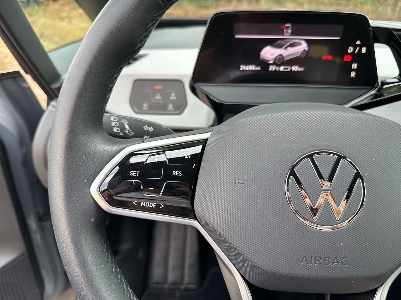 Volkswagen ID.3 Pro MOVE CAM ACC LM19 NAVI SITZHEIZUNG — Galería del vehículo 18