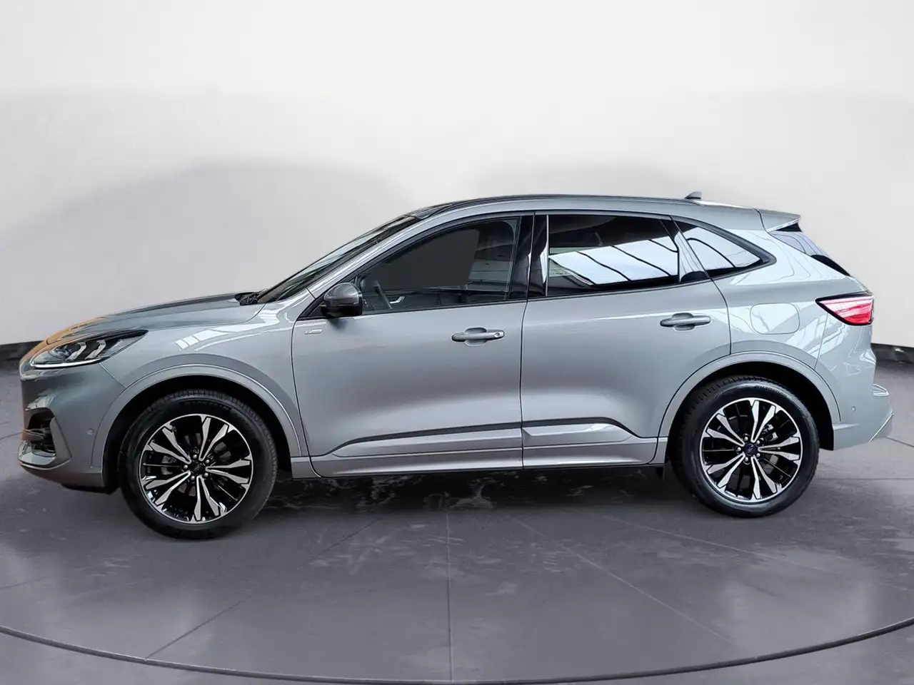 Ford Kuga 2.5 Duratec Hybrid ST-Line X — Vehicle gallery 2