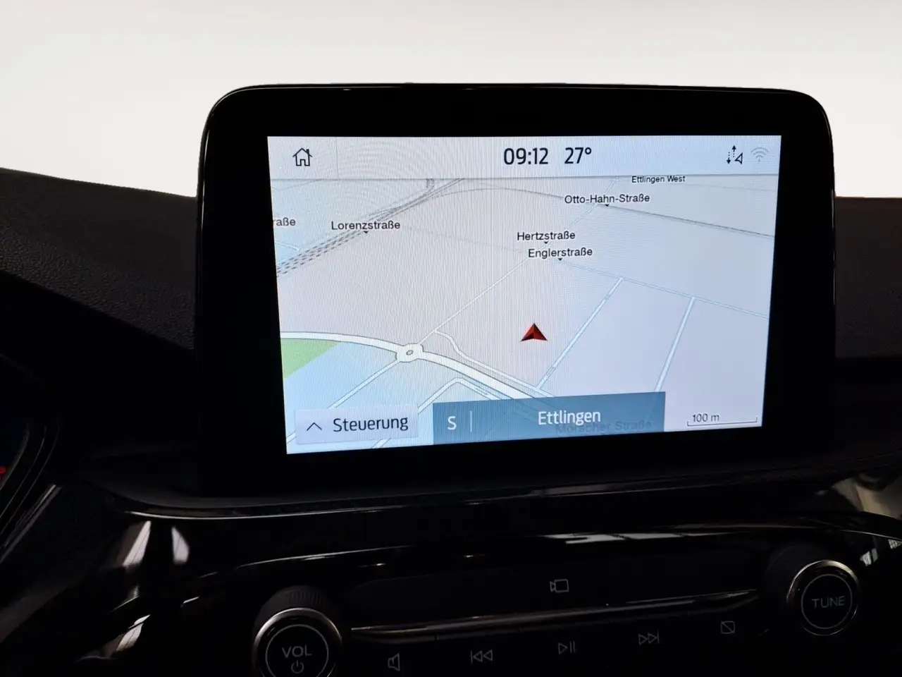 Ford Kuga 2.5 Duratec Hybrid ST-Line X — Vehicle gallery 17