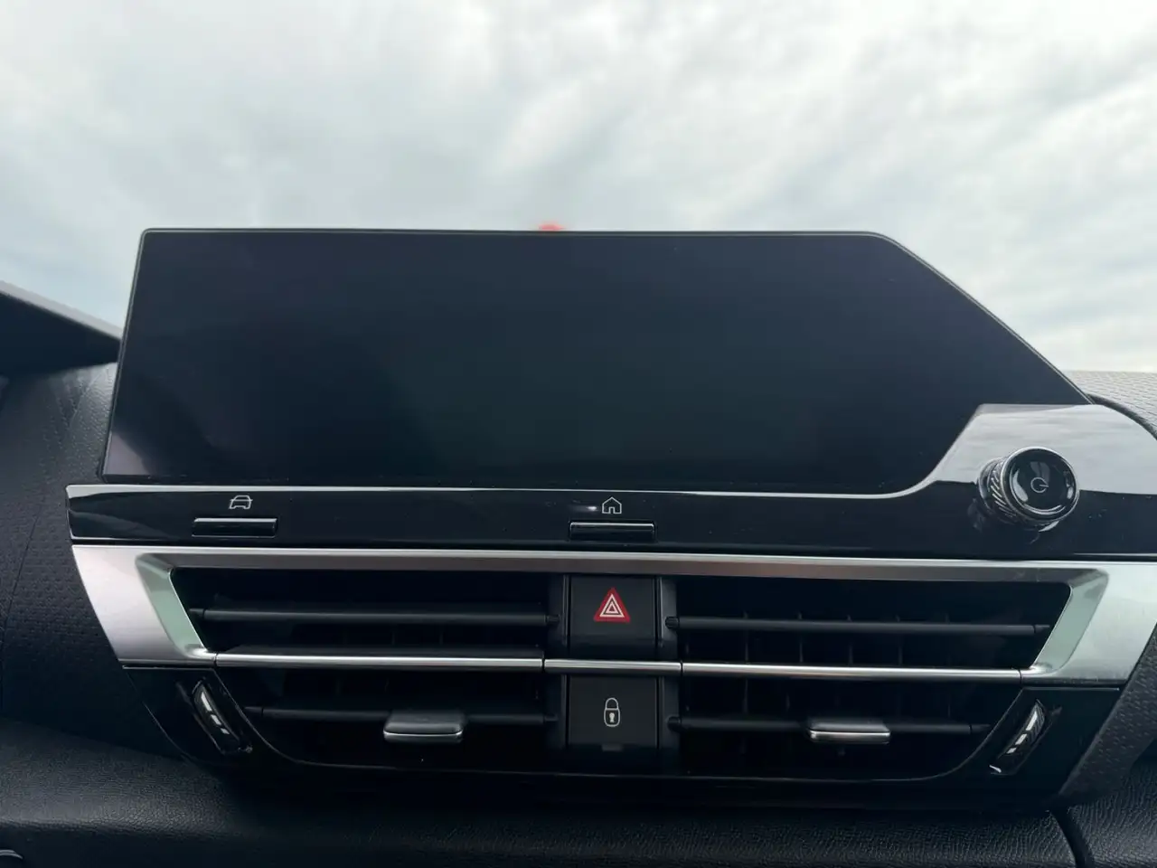 Citroen C4 Lim. Max*ALCANTARA*LED*NAVI*DAB*WINTER-PAKET* — Galerie du véhicule 17