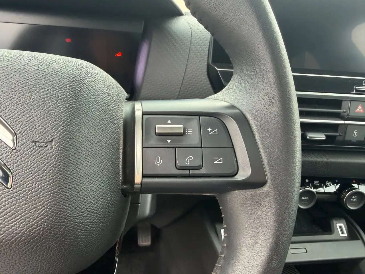 Citroen C4 Lim. Max*ALCANTARA*LED*NAVI*DAB*WINTER-PAKET* — Galerie du véhicule 12