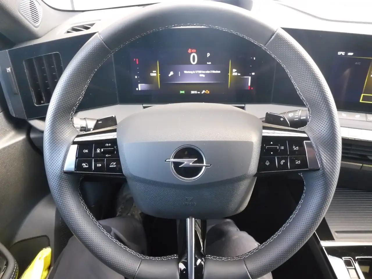 Opel Astra GS — Galerie du véhicule 12