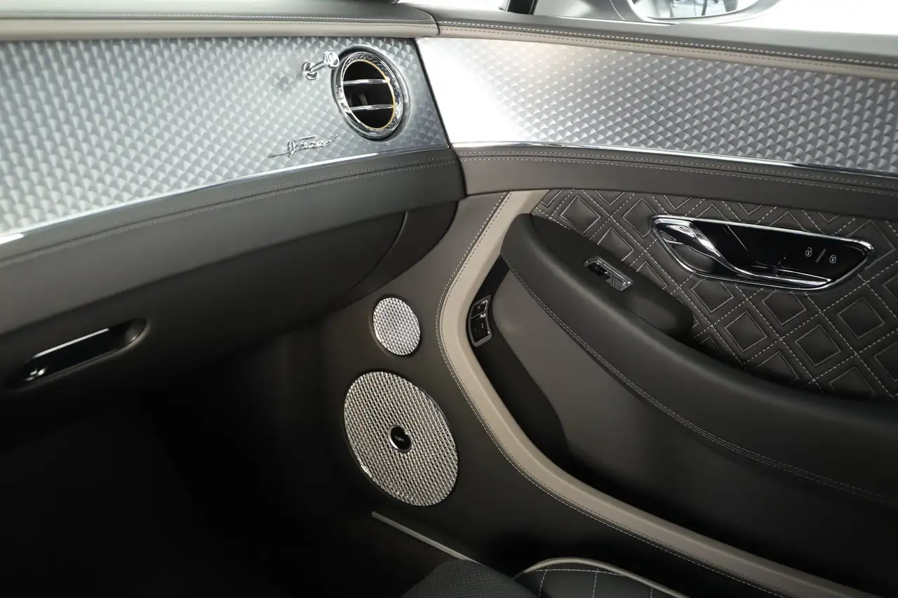 Bentley Continental GT SPEED MATT — Galería del vehículo 36