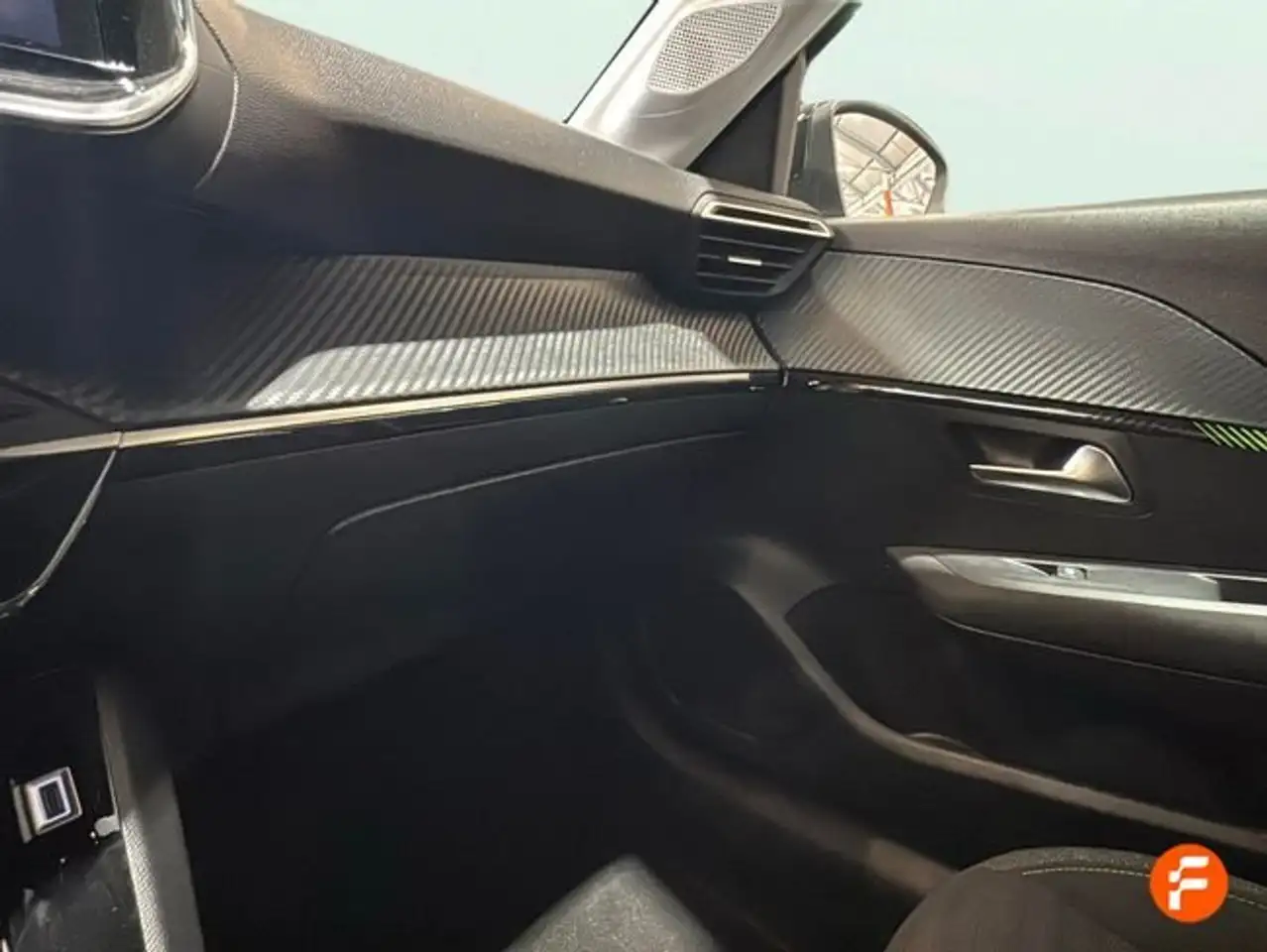 Peugeot 208 1.2 Puretech S&S Active 100 — معرض صور السيارة 27