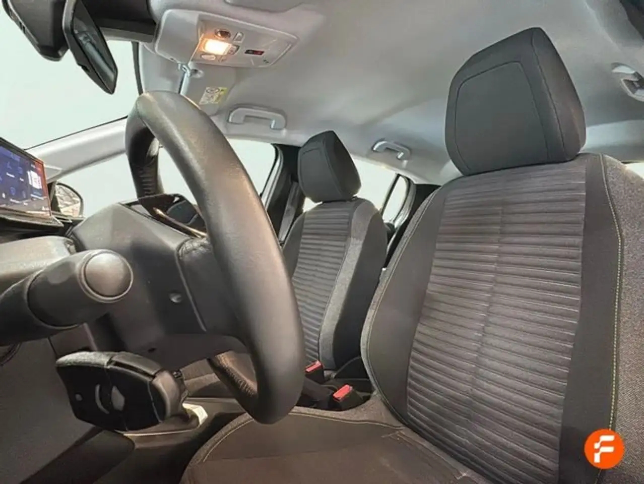 Peugeot 208 1.2 Puretech S&S Active 100 — معرض صور السيارة 16