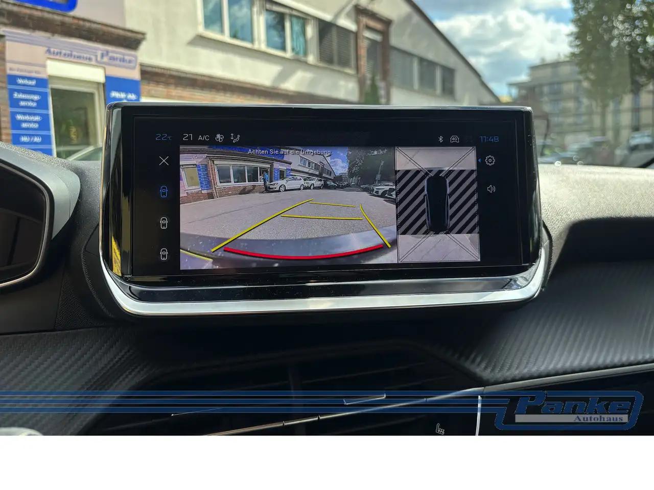 Peugeot 208 Allure 1.2*SHZ*LED*TotW*Carplay*NAV* — معرض صور السيارة 11