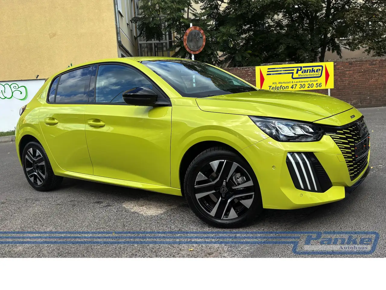 Peugeot 208 Allure 1.2*SHZ*LED*TotW*Carplay*NAV* — معرض صور السيارة 16