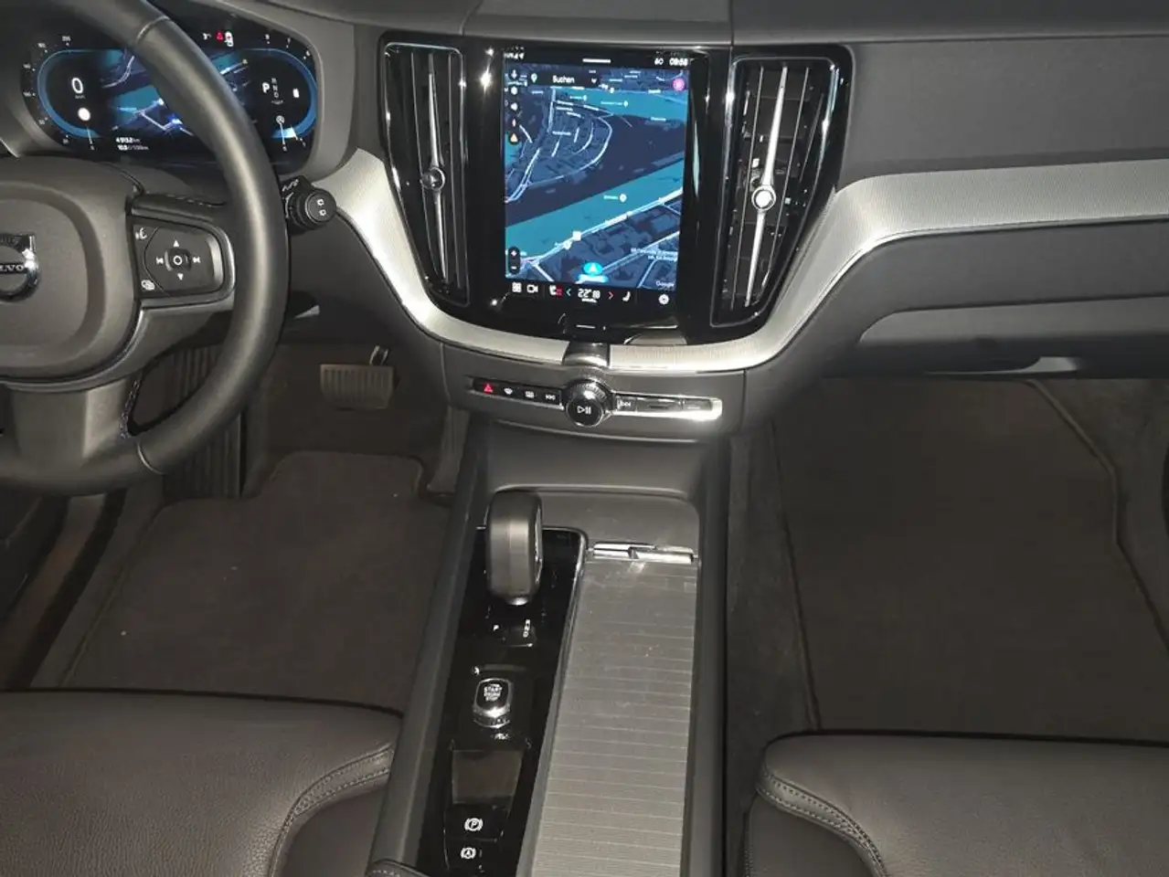 Volvo XC60 XC60 B5 B AWD Core — معرض صور السيارة 11