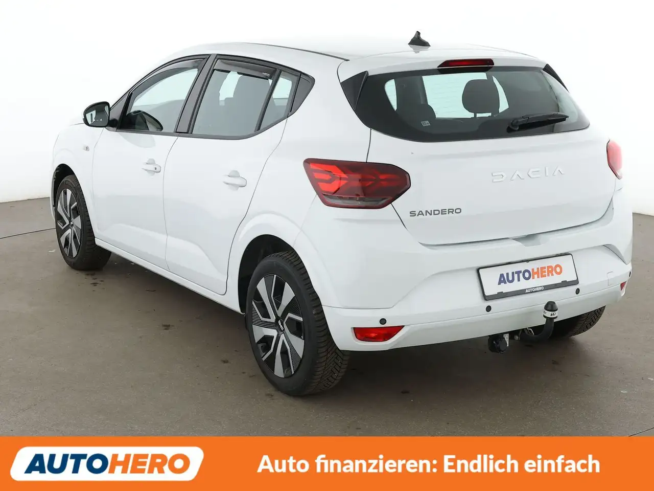 Dacia Sandero 1.0 TCe Expression*TEMPOMAT*PDC*AHK*BT* — معرض صور السيارة 4