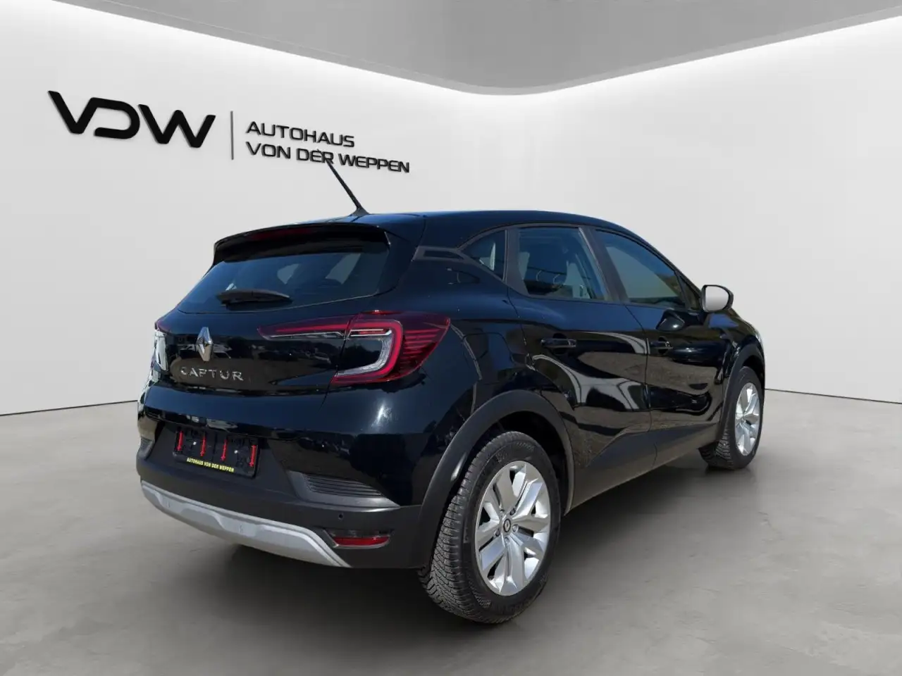 Renault Captur II Evolution TCe 90 Klima Navi Einparkhilfe — Vehicle gallery 10