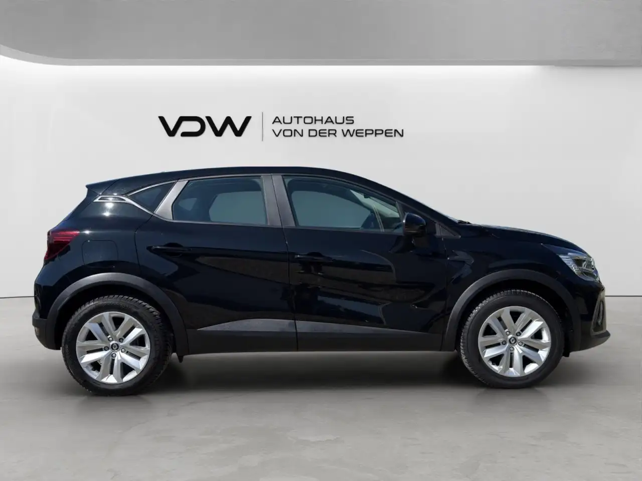 Renault Captur II Evolution TCe 90 Klima Navi Einparkhilfe — Vehicle gallery 11