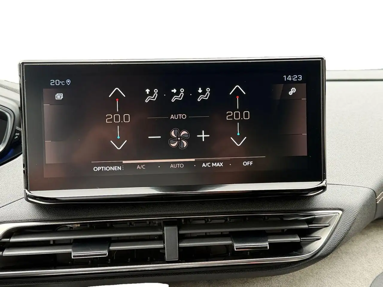 Peugeot 3008 GT Hybrid 136 - LED/NAVI/ACC/KLIMAAUT/KAMERA/PDC — Vehicle gallery 18