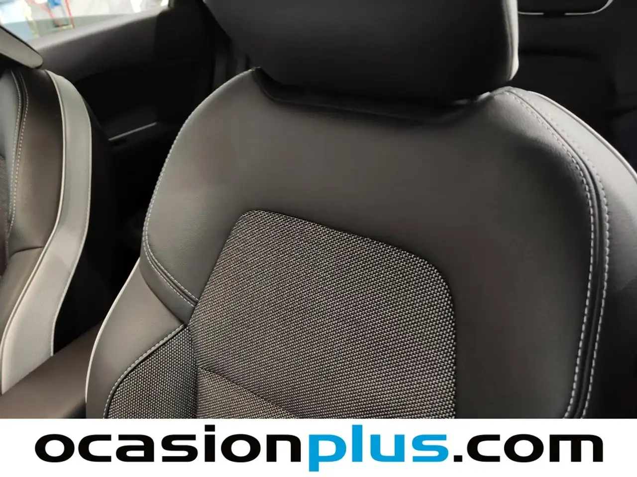 Mitsubishi ASX 160 PHEV Kaiteki — معرض صور السيارة 6