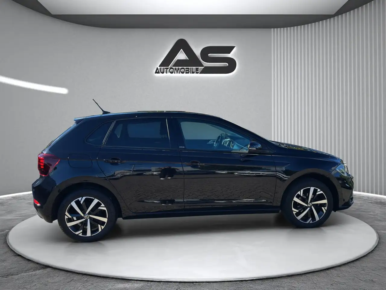 Volkswagen Polo VI 1.0 TSI DSG Move App Connect Virtual PRO — Vehicle gallery 8