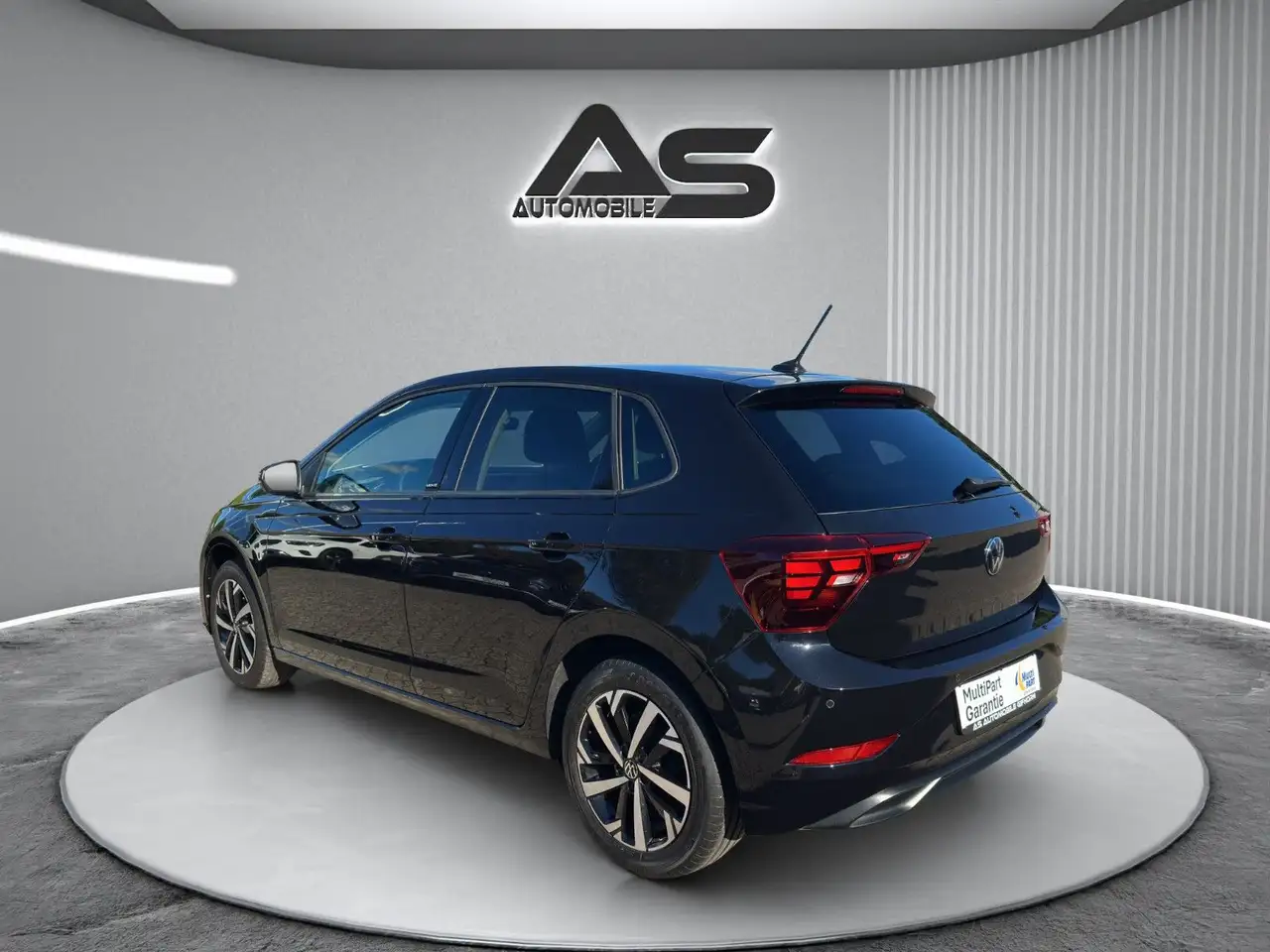 Volkswagen Polo VI 1.0 TSI DSG Move App Connect Virtual PRO — Vehicle gallery 5
