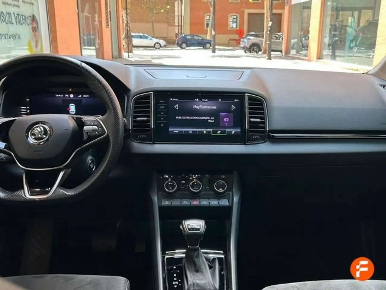 Skoda Karoq 1.5 TSI Selection ACT DSG 110KW — معرض صور السيارة 8