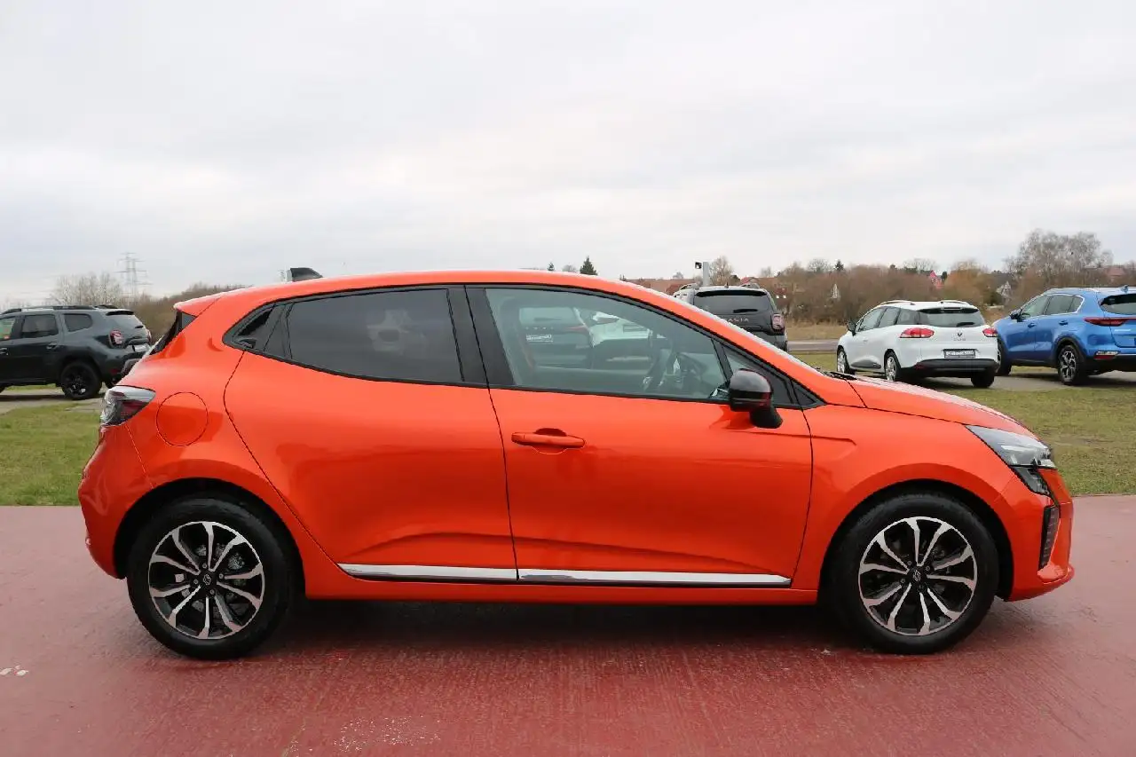Renault Clio TCe 90-KAMERA-KLIMAAUTOMATIK-WINTERPAKET — Wolmirstedt