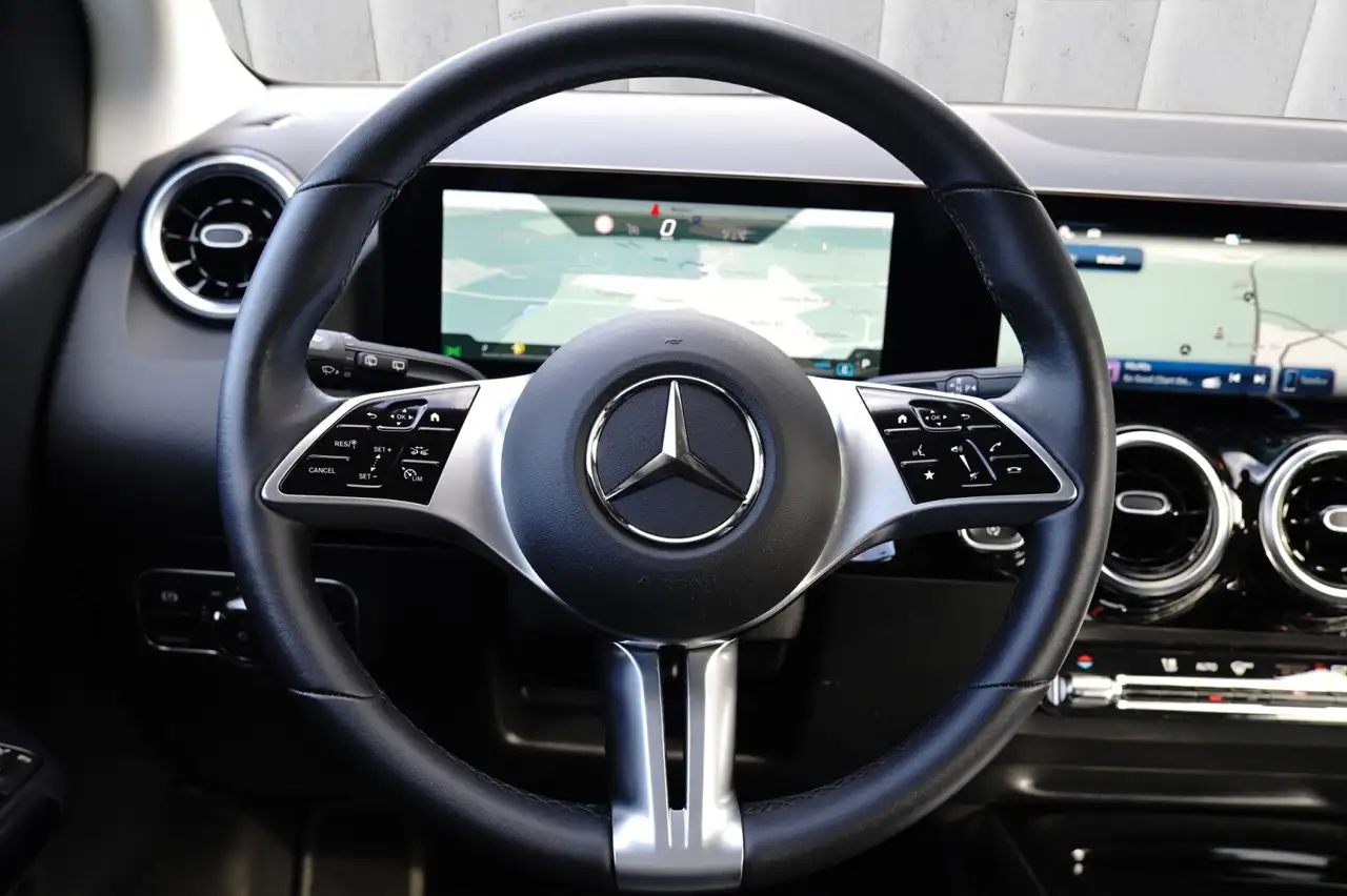 Mercedes-Benz B 180 B 180 Progressive Line Advanced Winter LED Kamera — Vehicle gallery 13