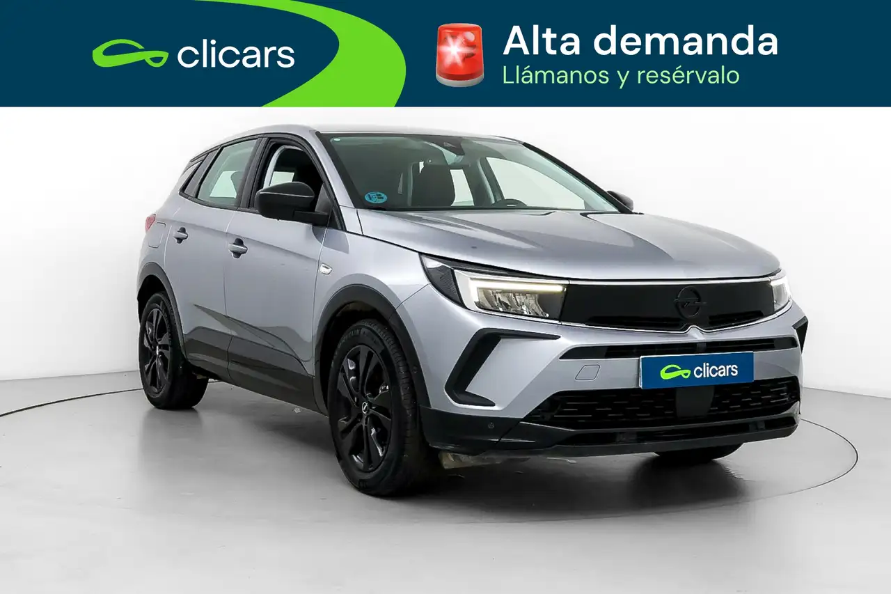 Opel Grandland 1.2T S&S GS 130 — Vehicle gallery 3