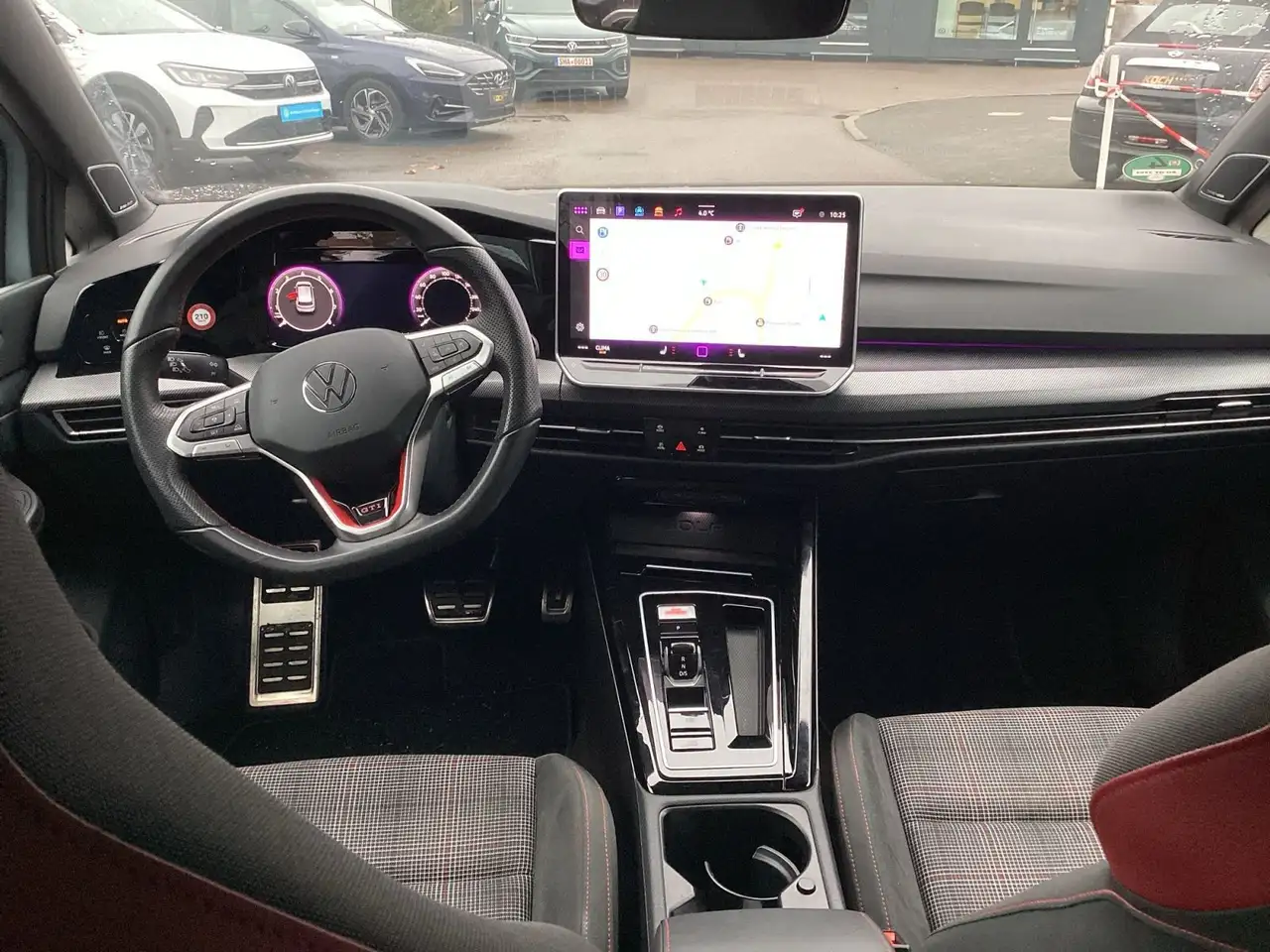 Volkswagen Golf GTI Golf VIII GTI DSG Matrix-LED Navi DCC Soundsyste — Vehicle gallery 11