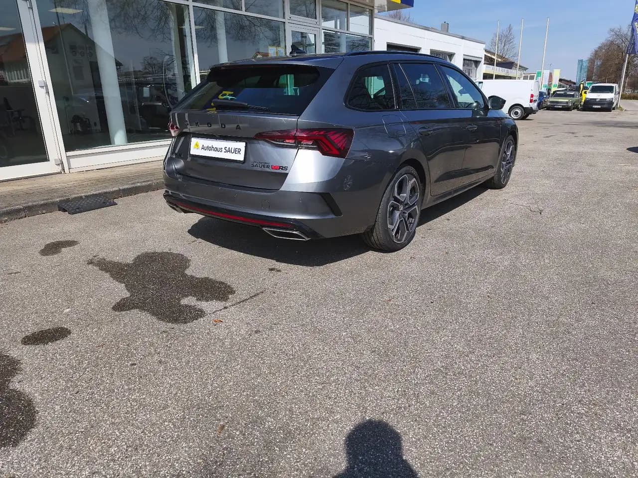 Skoda Octavia Combi RS Pano/DSG/EL.HK/AHK — Vehicle gallery 6