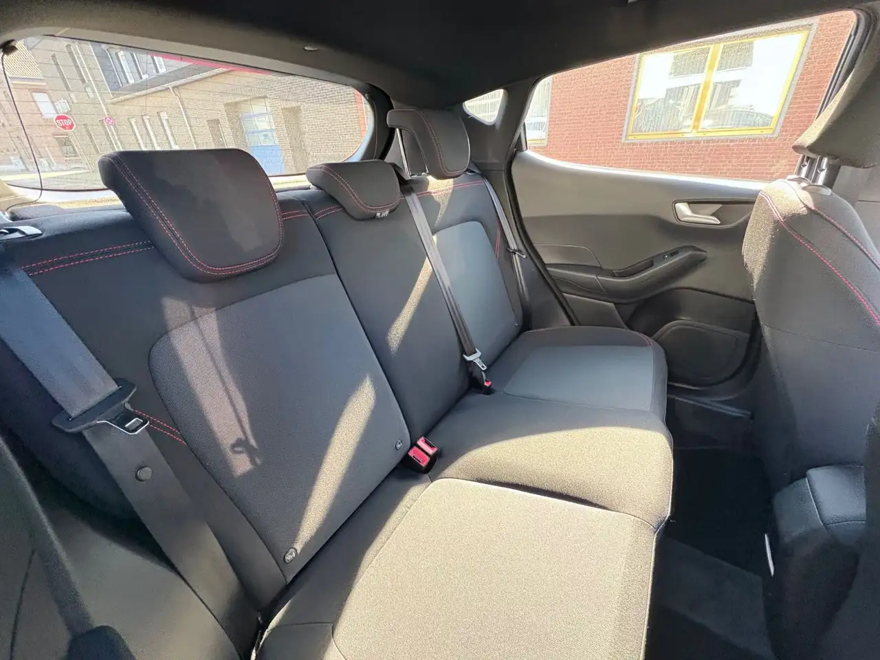 Ford Fiesta ST-Line /Winterpaket/Klima/3J.Garantie — Galerie du véhicule 8