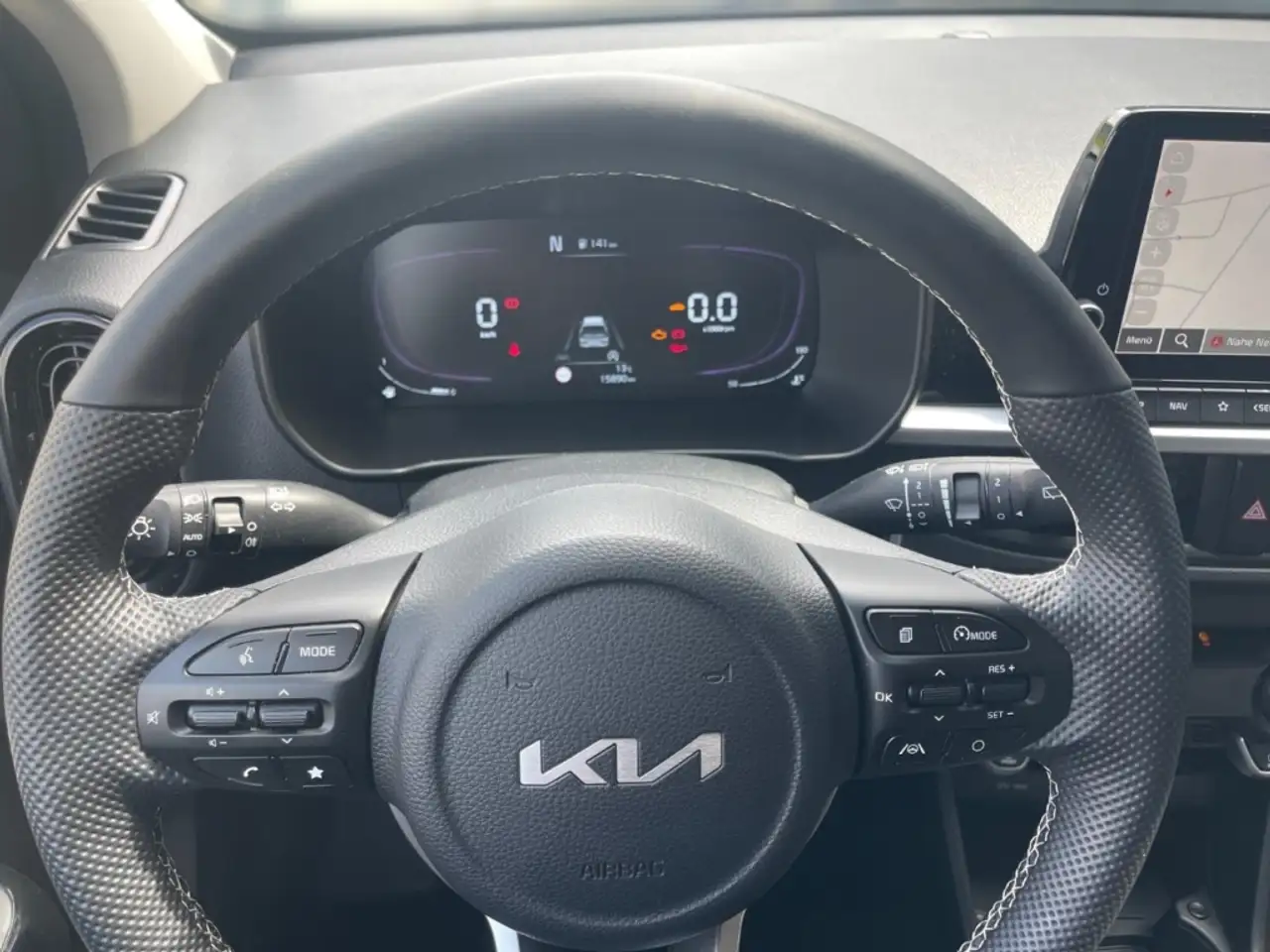 Kia Picanto 1.2 GT-Line AMT Kamera Navi Smart-Key LED — Galería del vehículo 10