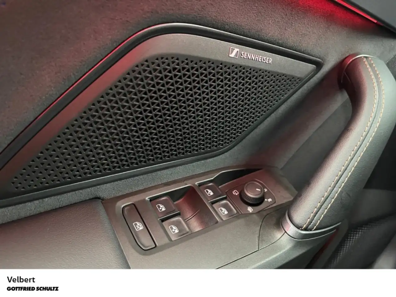 CUPRA Leon CUPRA Sportstourer 1.5 eTSI DSG - Kamera Sennheise — Galerie du véhicule 11