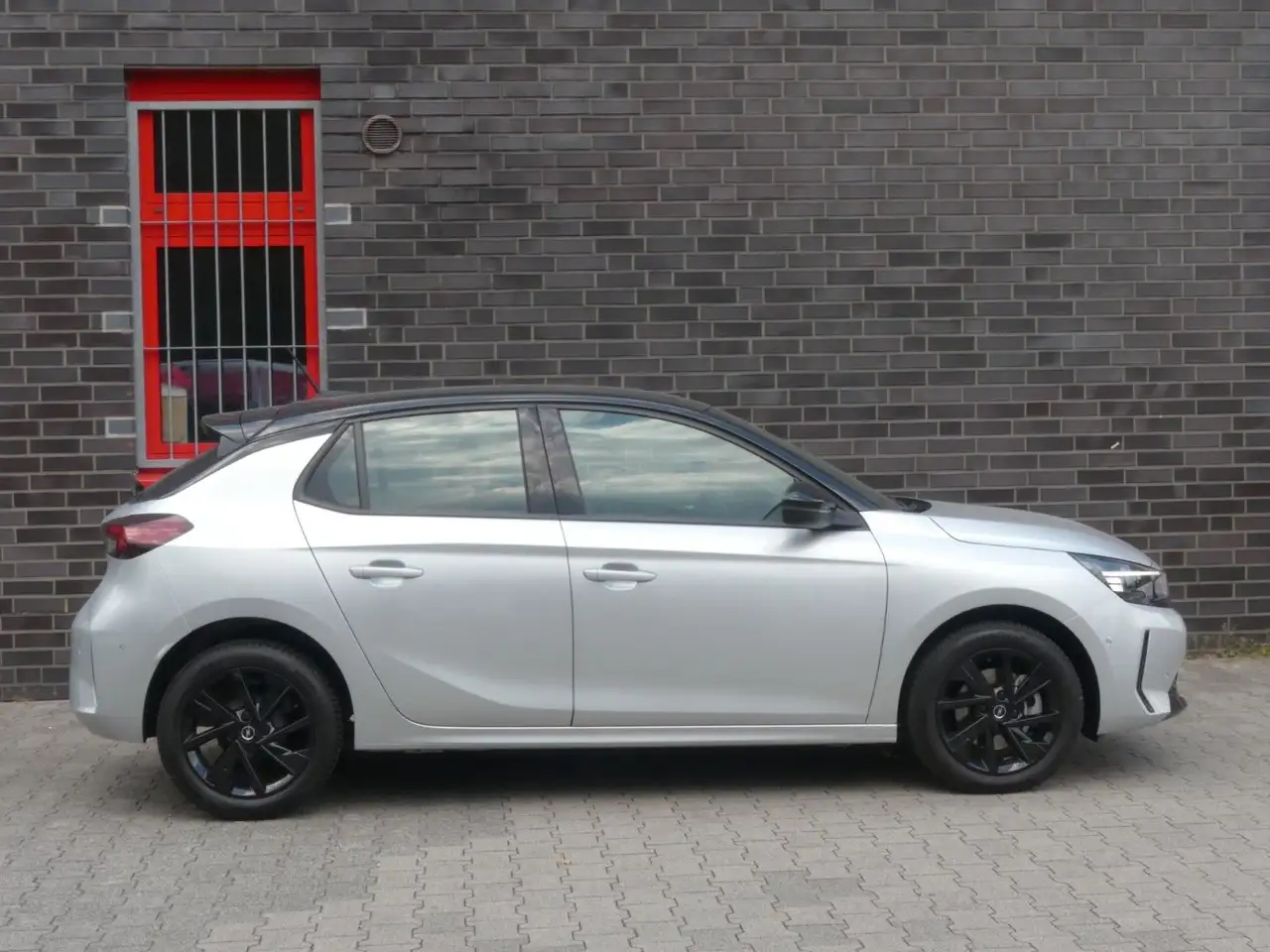 Opel Corsa GS, 1.2 Direct Injection Turbo 100 — Vehicle gallery 4