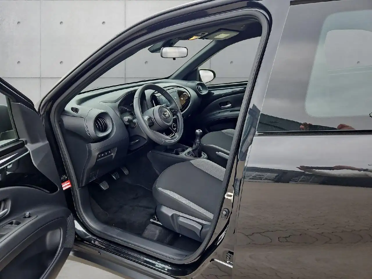 Toyota Aygo X Business Edition — Galerie du véhicule 9
