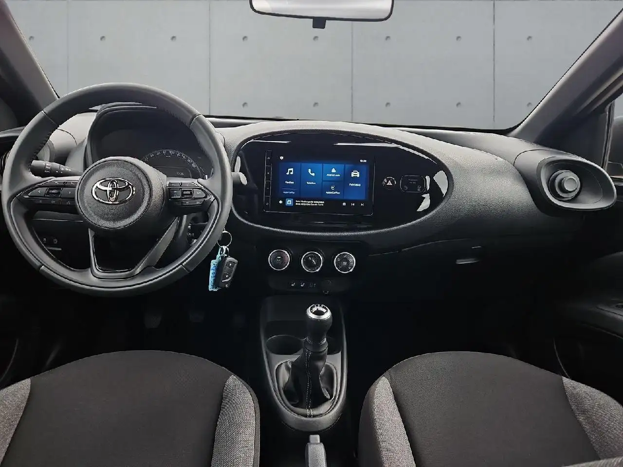 Toyota Aygo X Business Edition — Galerie du véhicule 12