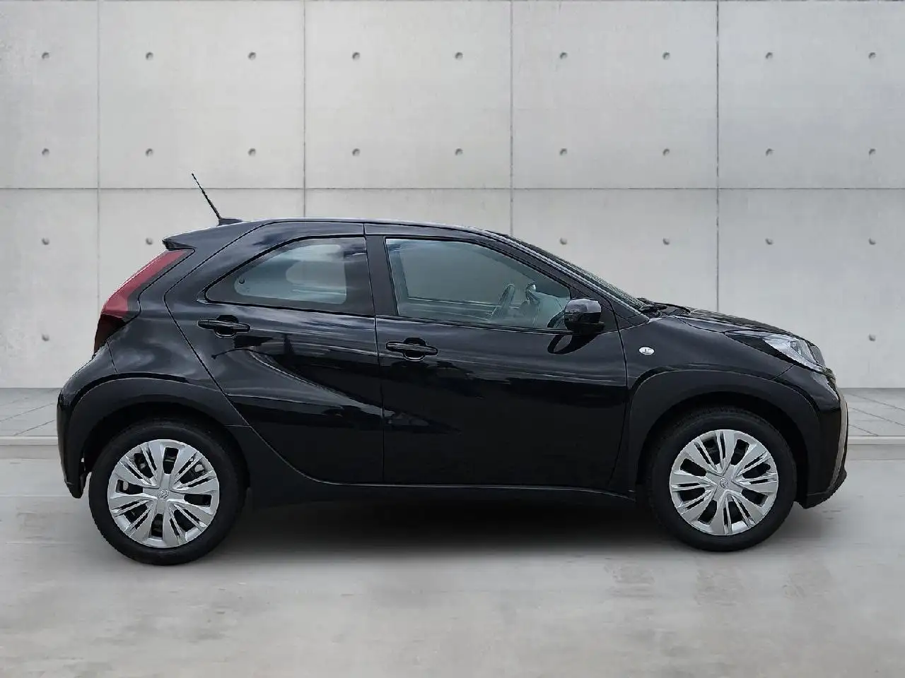 Toyota Aygo X Business Edition — Galerie du véhicule 4