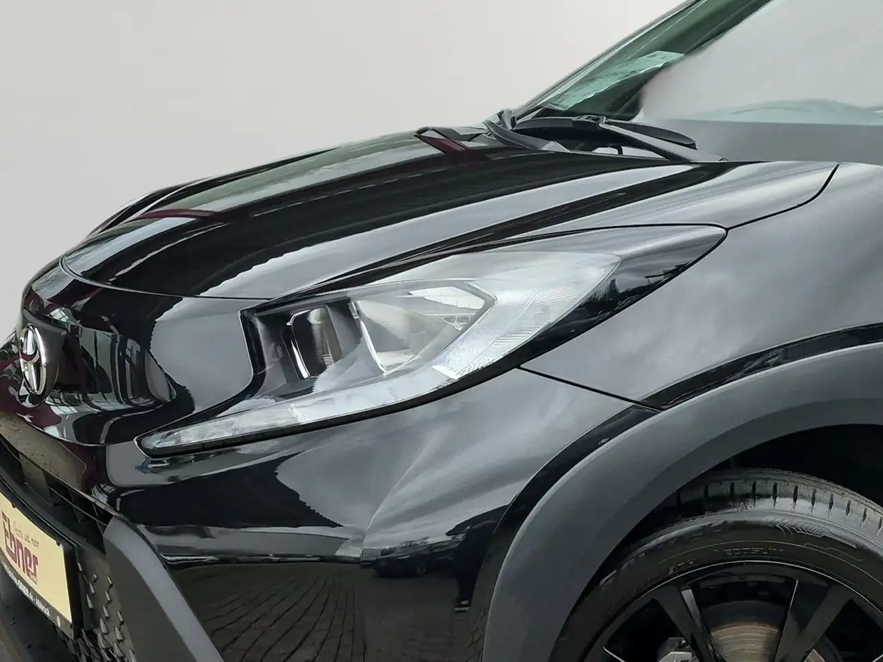 Toyota Aygo X PLAY DESIGN VVT-i ACC+KAMERA+NAVI-APP+15 ALU! — Galería del vehículo 6