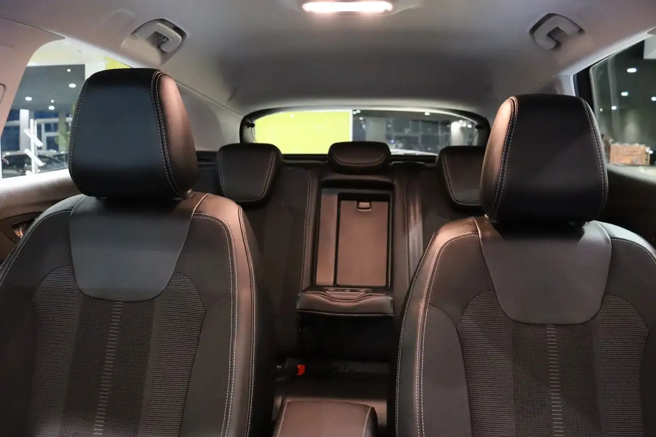 Opel Grandland X Enjoy*LEDER*ALU*LED*NAVI*SHZ*MFL* — Galerie du véhicule 18
