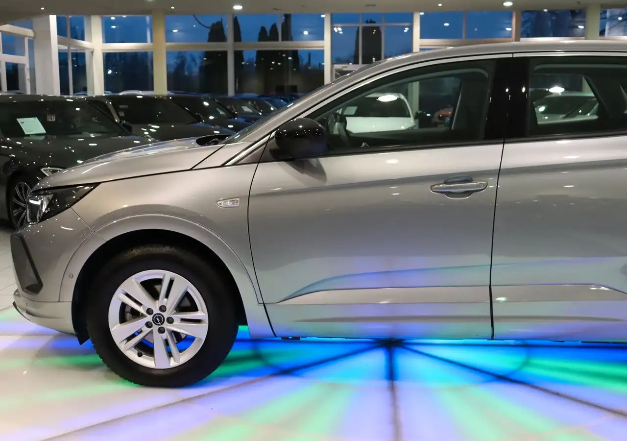 Opel Grandland X Enjoy*LEDER*ALU*LED*NAVI*SHZ*MFL* — Galerie du véhicule 5