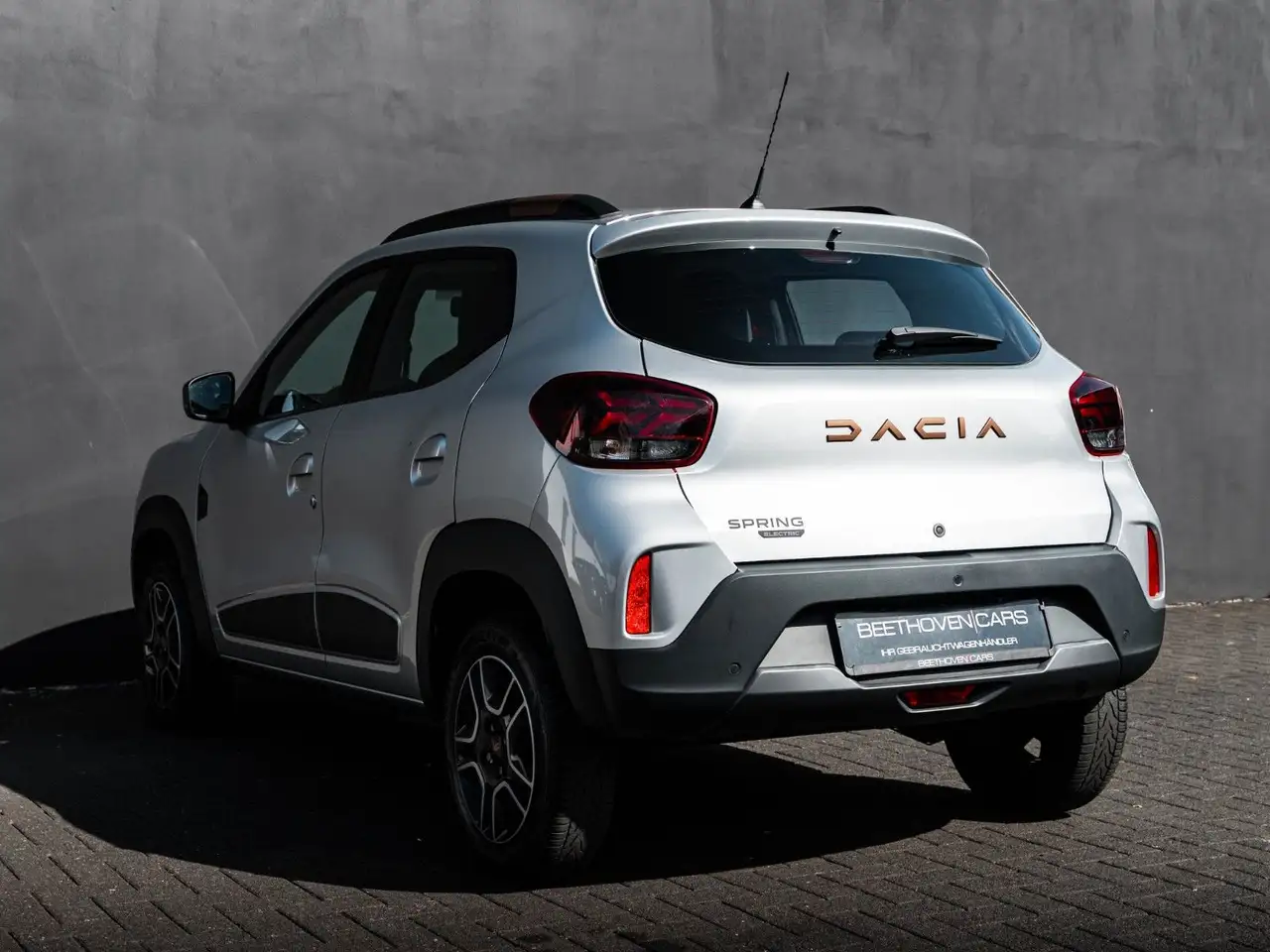 Dacia Spring Extreme 65 Leder 1 Hand Kamera CCS — Galerie du véhicule 6