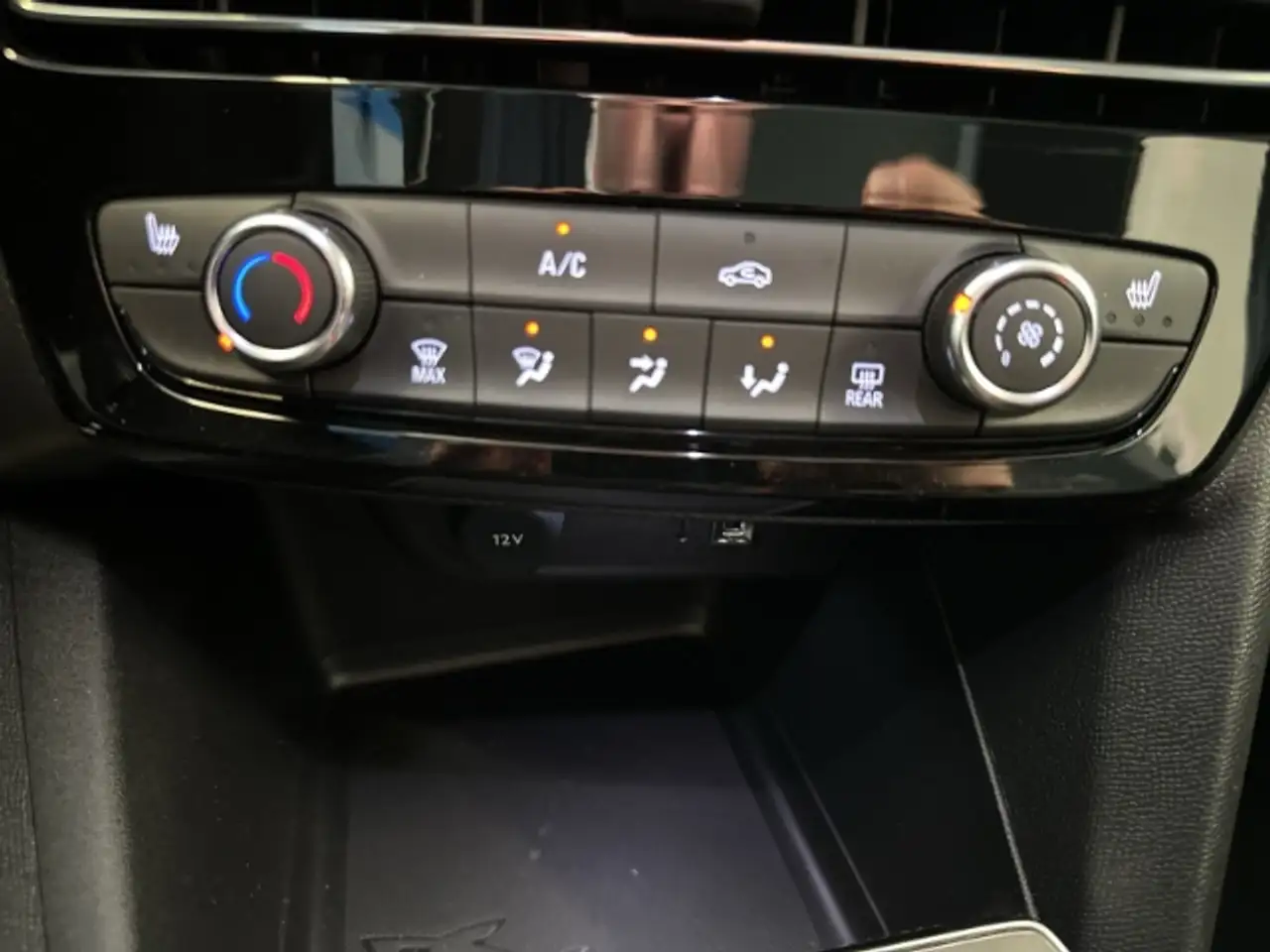 Opel Mokka Enjoy 1.2 LED - Carplay - Rückfahrkamera - SHZ — معرض صور السيارة 21