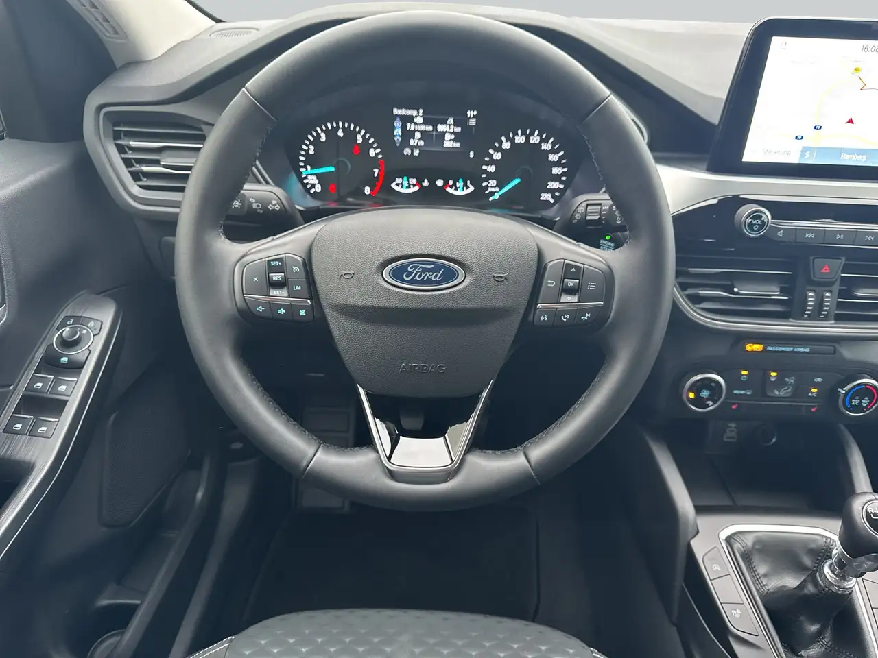 Ford Kuga 1.5 Cool & Connect *Navi/Sitzhzg/Tempomat/1.HD* — Galerie du véhicule 15