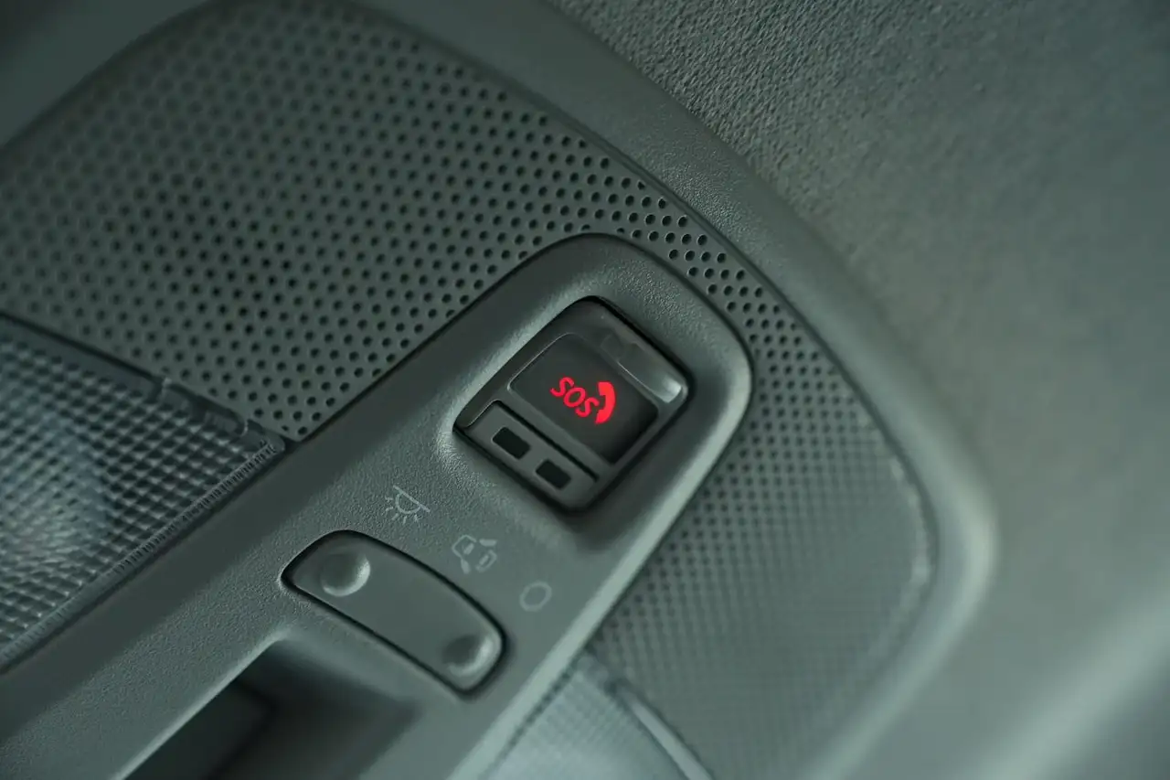 Suzuki SX4 S-Cross Comfort Hybrid *AUTOMATIK*KEYLEES* — Vehicle gallery 38