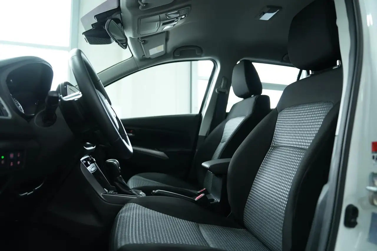 Suzuki SX4 S-Cross Comfort Hybrid *AUTOMATIK*KEYLEES* — Vehicle gallery 15