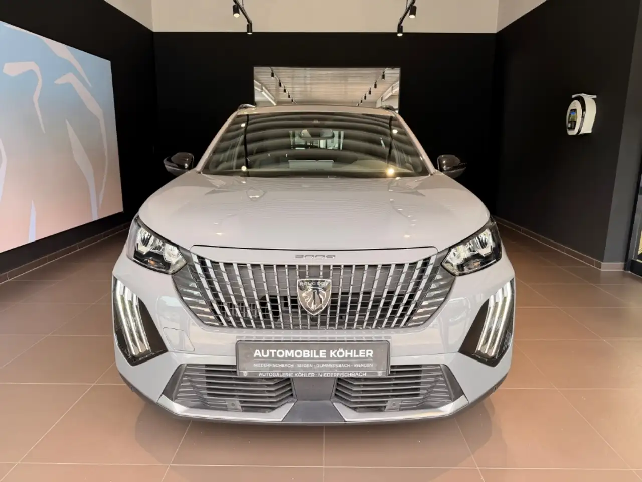 Peugeot 2008 Allure LED PDC DAB APP KLIMA — Niederfischbach